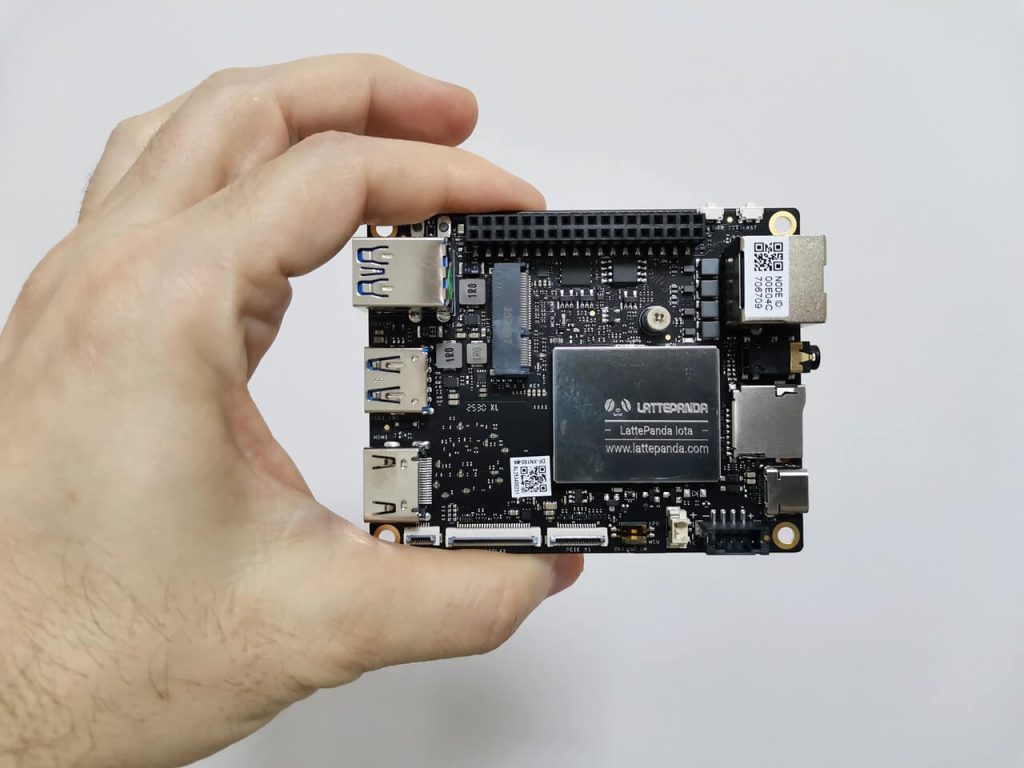 LattePanda IOTA X86 intel sbc